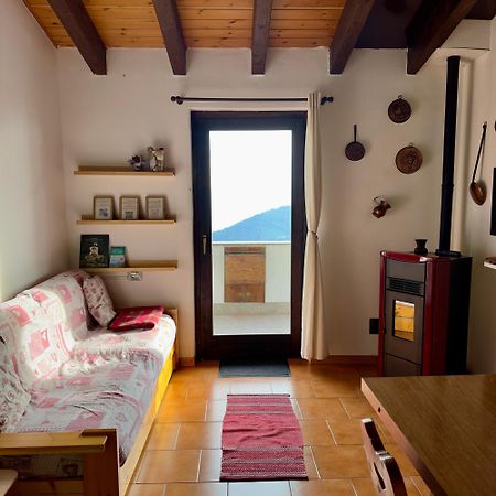 Appartement Panorama 1200, In The Heart Of The San Fermo Hills à Adrara San Rocco Extérieur photo