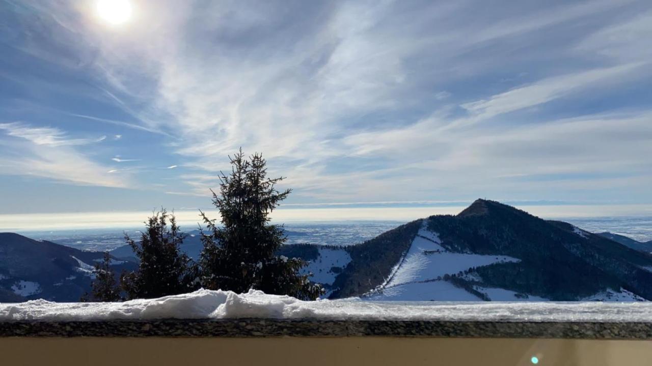 Appartement Panorama 1200, In The Heart Of The San Fermo Hills à Adrara San Rocco Extérieur photo